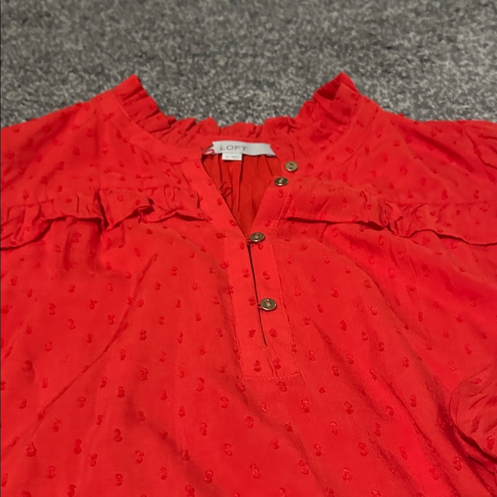 Women’s red blouse. - Picture 5 of 5